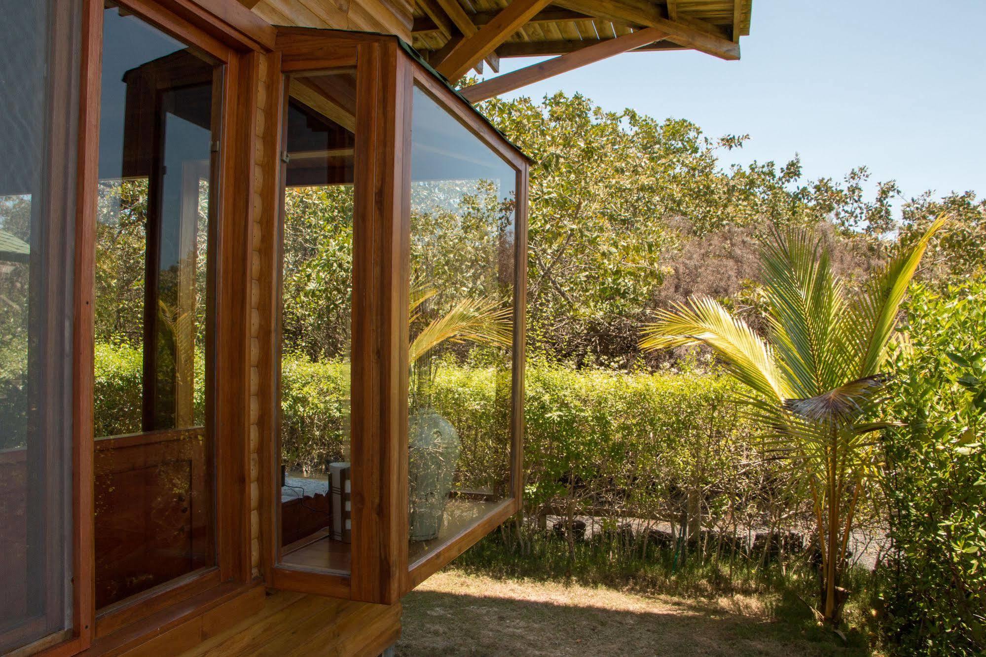 Chez Manany Galapagos Ecolodge Puerto Villamil Ngoại thất bức ảnh